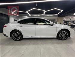 تۆیۆتا کامری